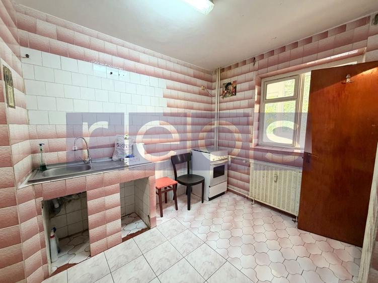 Apartament cu 2 camere decomandat în Crângași