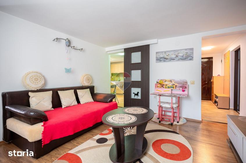 Apartament cu 3 camere în Est
