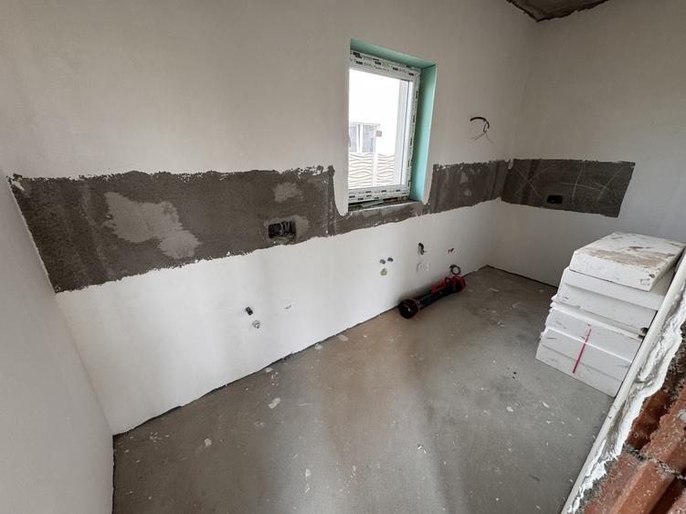 Duplex cu 3 camere cu Canalizare în Moșnița Nouă