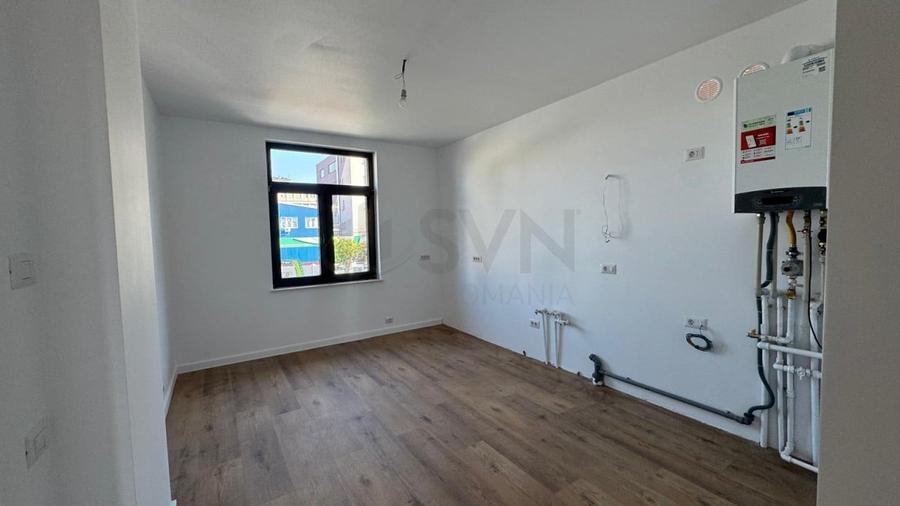 Apartament cu 5 camere decomandat în Barbu Văcărescu