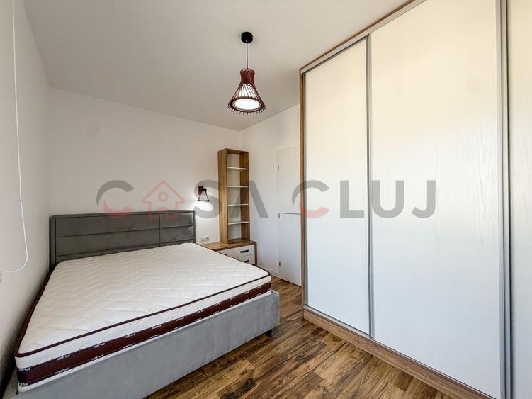 Apartament cu 3 camere semidecomandat, mobilat în Borhanci
