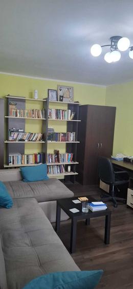 Apartament de vanzare 2 camere Sectia 7 - 6
