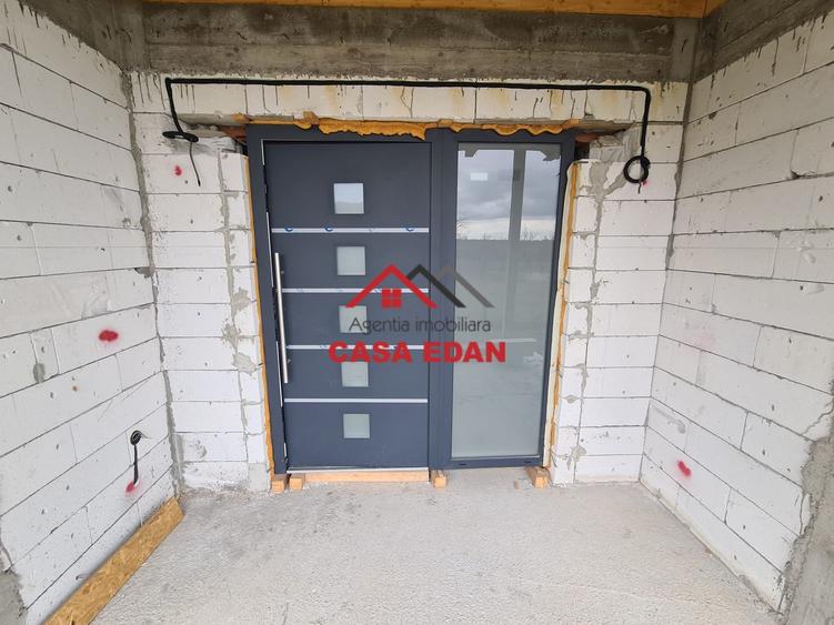 Casă individuală cu 5 camere cu Teren 5034 Mp în Câmpina