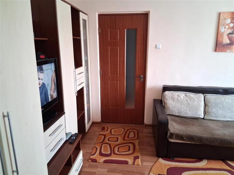 Apartament cu 2 camere semidecomandat în Electroprecizia