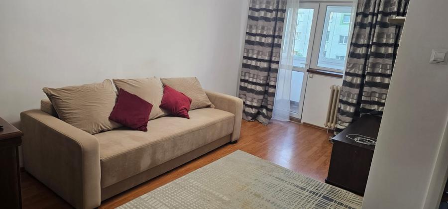 Garsonieră decomandată în Banu Manta