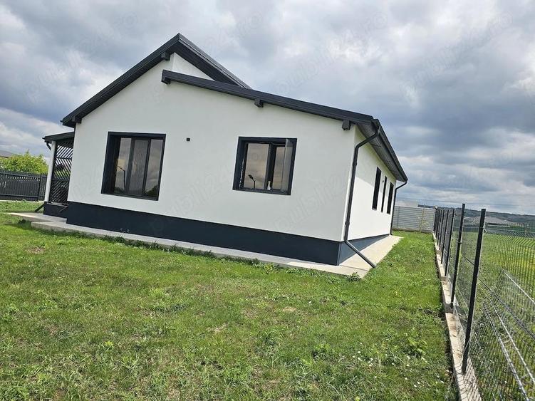 Casă cu Teren 600 Mp în Central