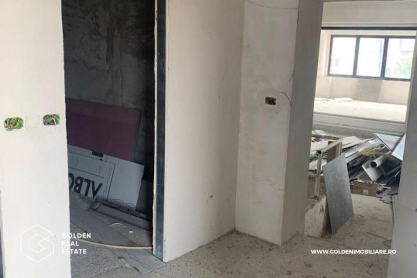 Spațiu comercial, de 220 mp, în Vladimirescu