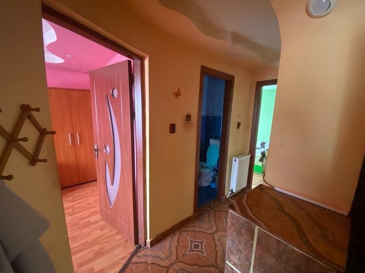 Apartament cu 2 camere decomandat în Exterior Vest