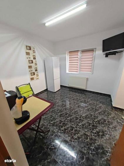 Casă cu 5 camere cu Teren 191 Mp în Central