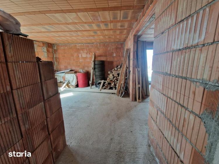 Casa 5 camere + 500mp teren Sura Mare - 9