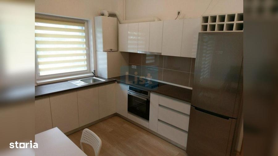 Apartament cu 2 camere semidecomandat în Plopilor
