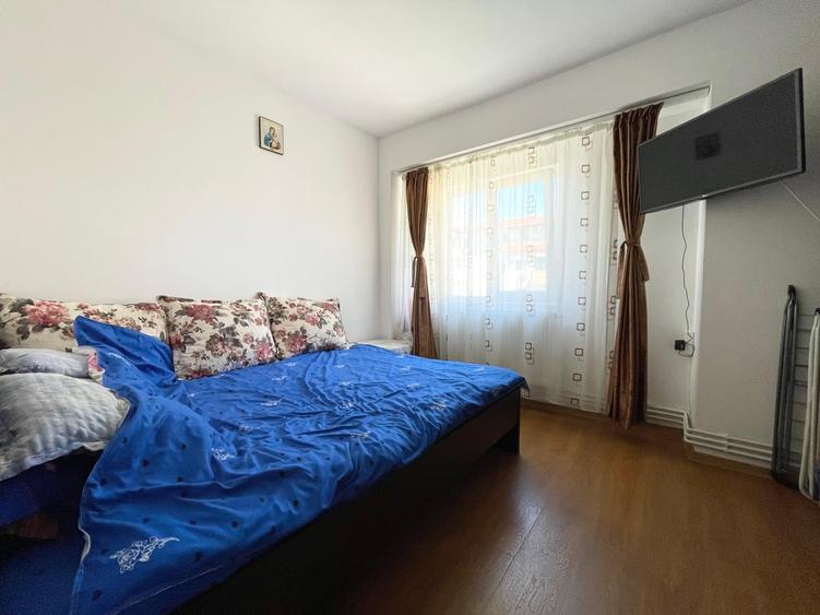 Apartament cu 2 camere decomandat, mobilat în Girocului