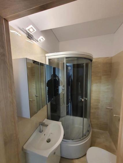 Apartament cu 3 camere decomandat în Prelungirea Ghencea