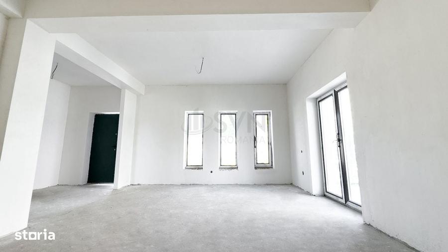 Casă cu 4 camere cu Teren 320 Mp în Odăile