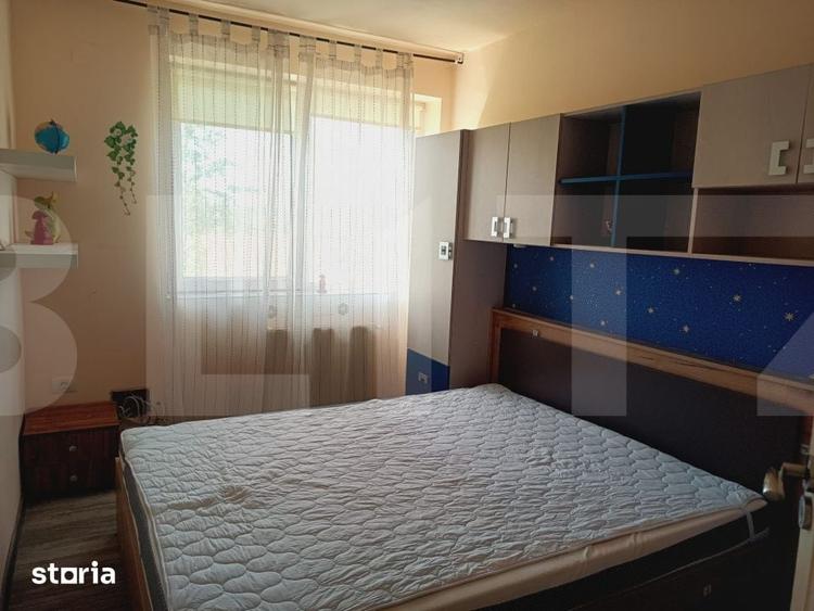 Apartament cu 3 camere decomandat în Ghiroda