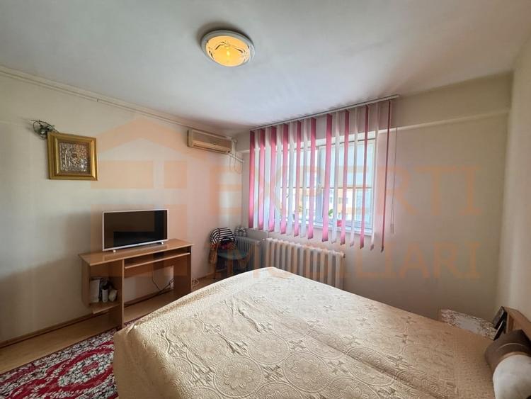 Apartament cu 3 camere decomandat, mobilat în Tomis Nord