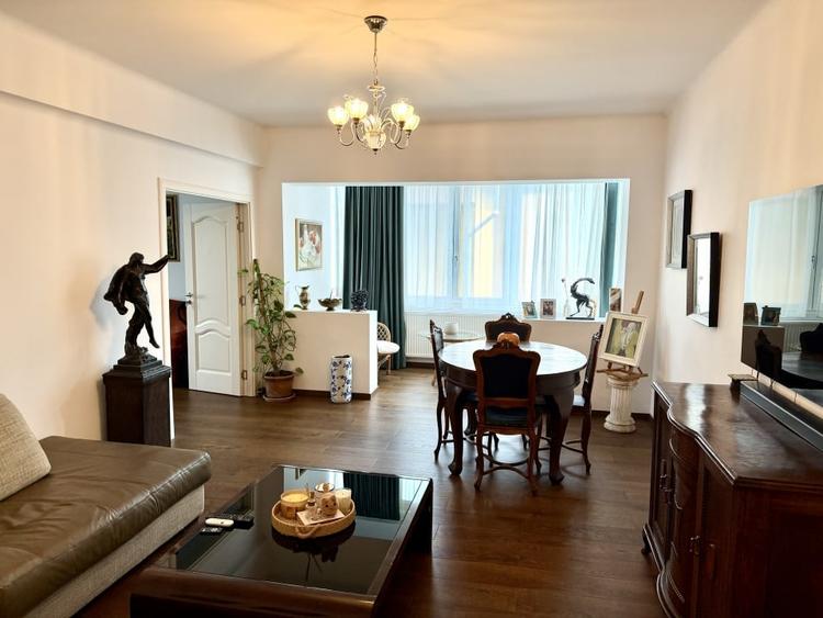 Vanzare apartament 3 camere Beller - 1