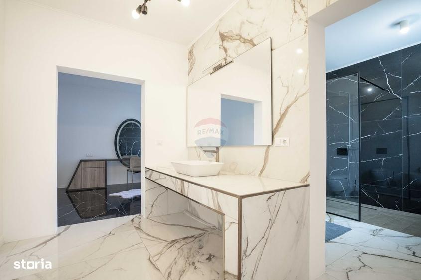 Apartament cu 4 camere în Central