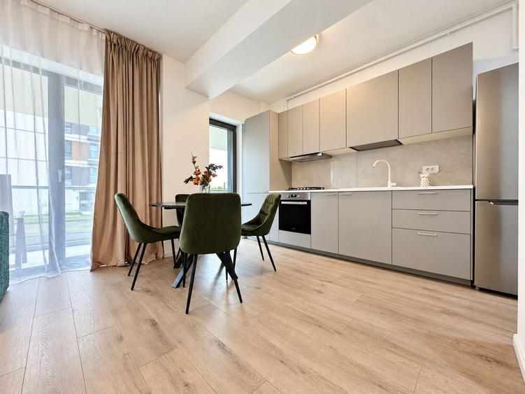 Apartament cu 2 camere semidecomandat, mobilat în Lipovei