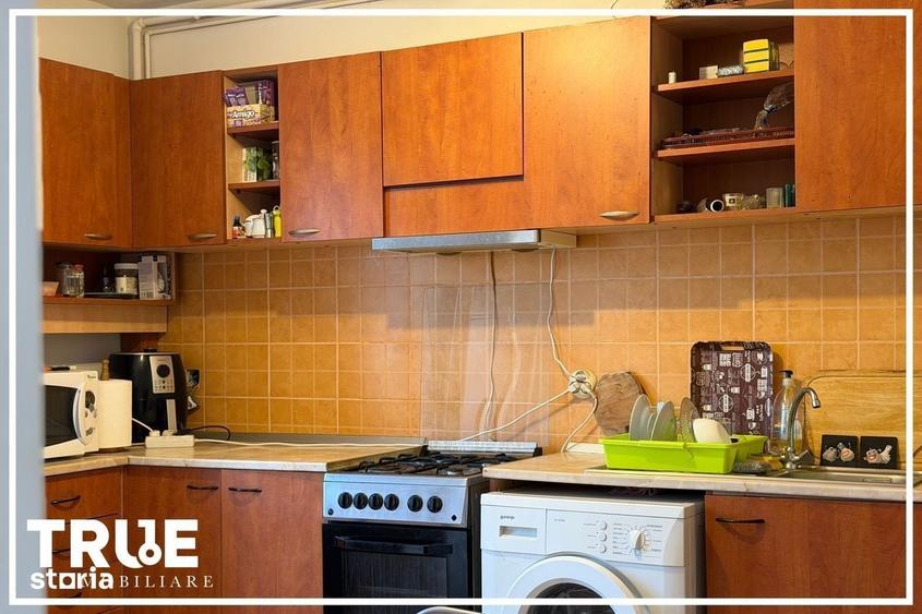 Apartament cu 3 camere în Pandurilor