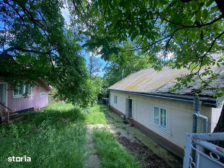 Casă cu 4 camere cu Teren 1400 Mp în Burdujeni