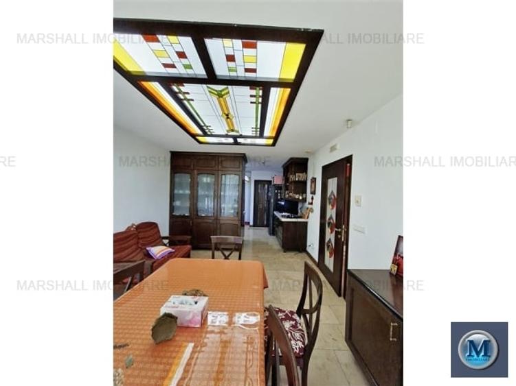 Casă cu 10 camere cu Piscina în Buna Vestire
