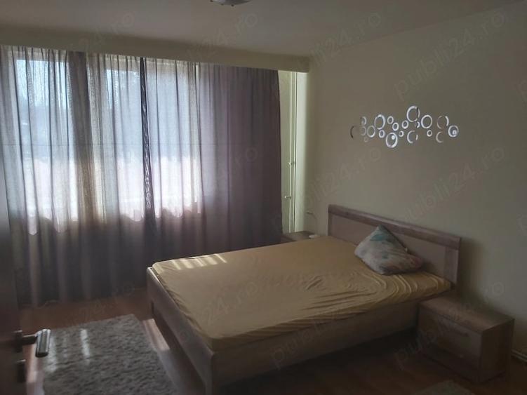 Apartament cu 3 camere decomandat în Ultracentral