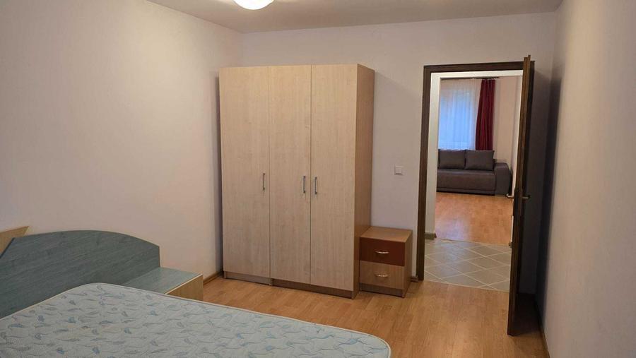 Apartament cu 2 camere decomandat în Est