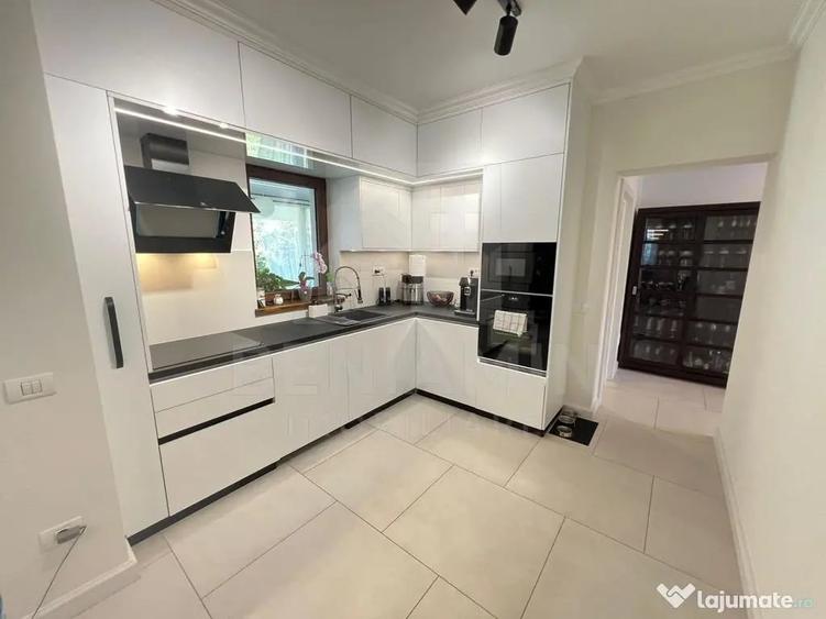Casă cu 4 camere cu Teren 480 Mp în Bartolomeu