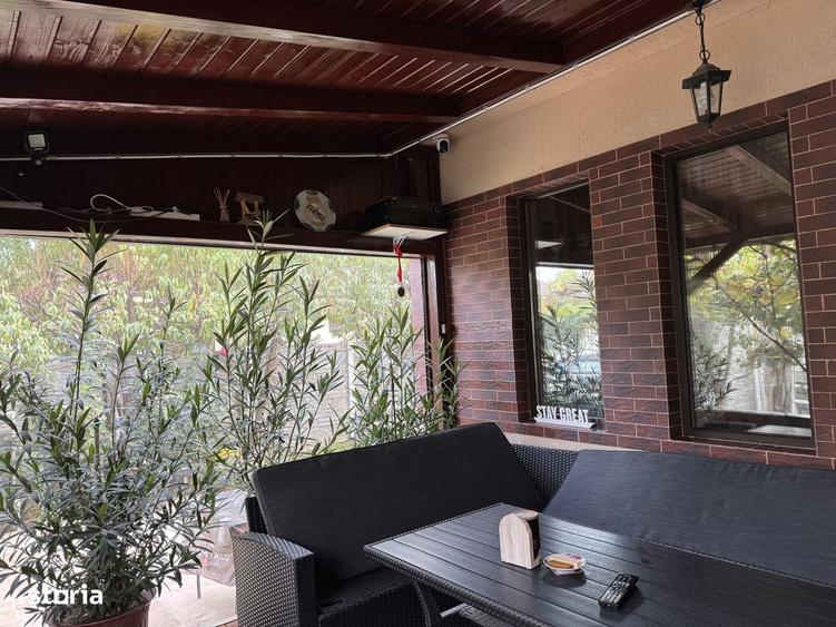 Casă cu 3 camere cu Teren 295 Mp în Central