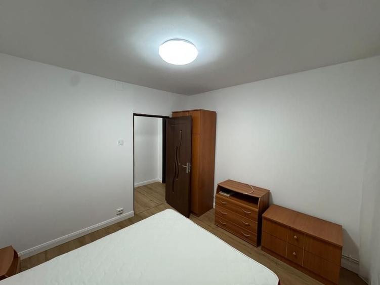 Apartament cu 2 camere decomandat, mobilat în Sebastian