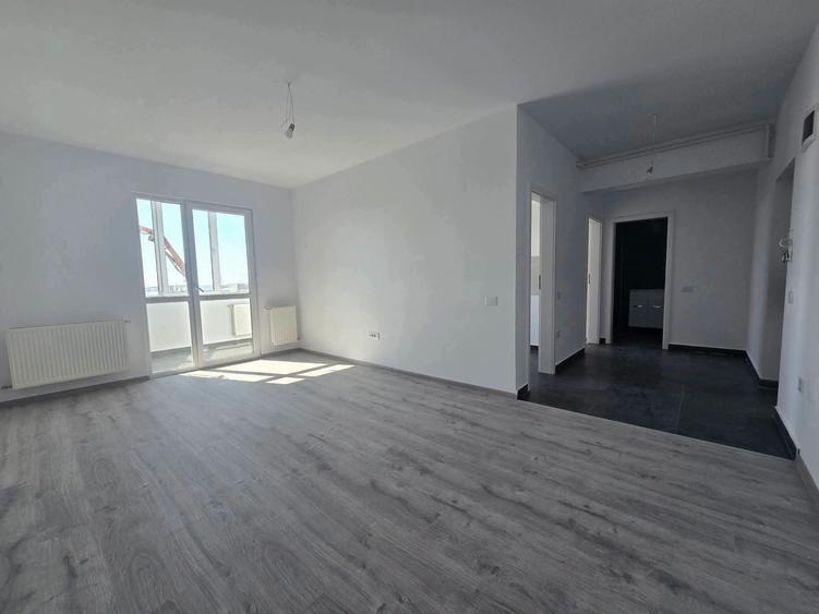 Apartament cu 2 camere decomandat în Dobroești