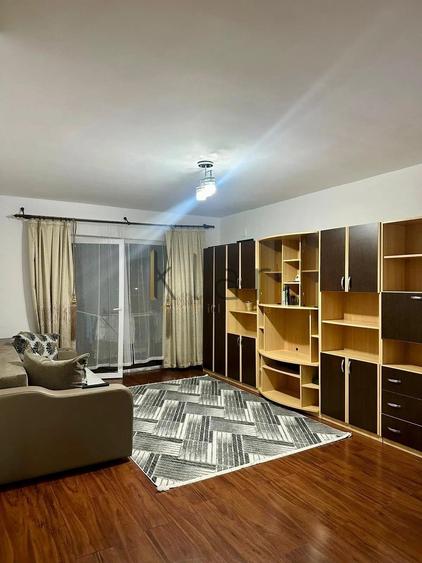 Apartament 1 camera, 41 mp, etaj 1, parcare! Zona Florilor! - 1