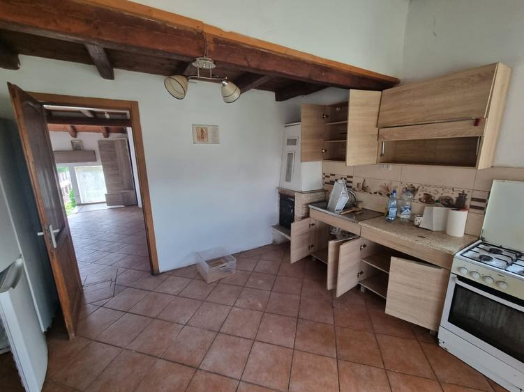 Apartament la casă cu curte proprie | 238 mp utili | 5 camere | Garaj - 3