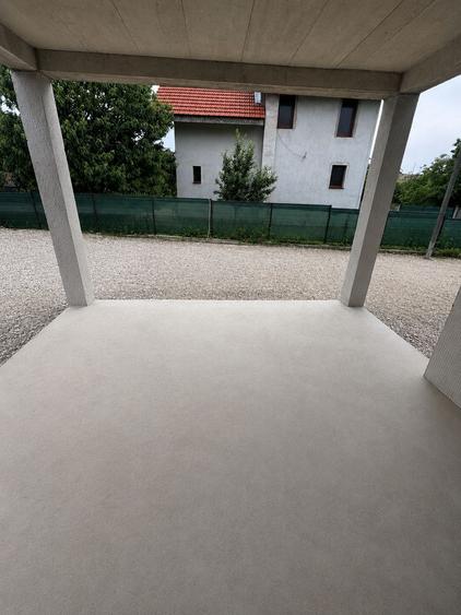 Duplex cu 4 camere cu Teren 400 Mp în Cetate