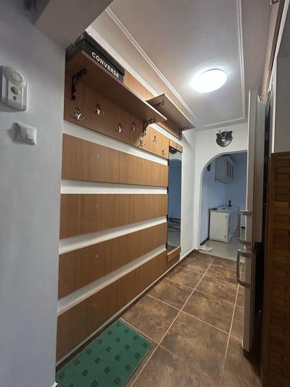 Apartament cu 3 camere în Zimbru