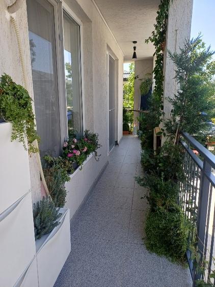Apartament cu 2 camere, mobilat în Central