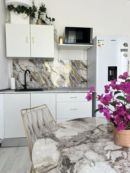 Vand spatiu comercial /regim hotelier /garsoniera - 6