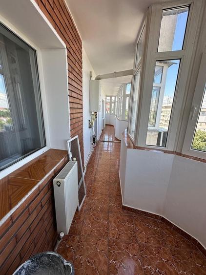 Apartament cu 2 camere în Piața Centrală
