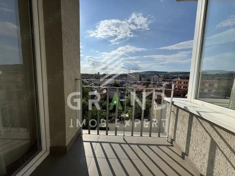 Ap 2 camere | BALCON | PARCARE | SemicentralZona Traian - 11