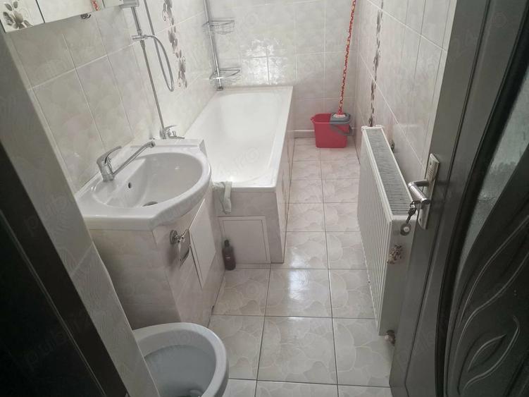 Garsonieră decomandată în Mărăței