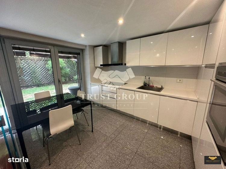 Apartament cu 3 camere, mobilat în Arcul de Triumf