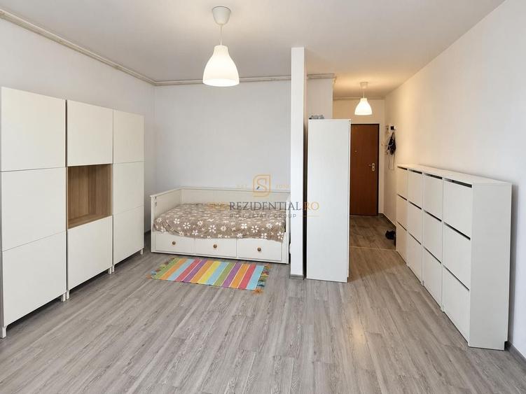 Apartament cu 2 camere semidecomandat, mobilat în Metalurgiei