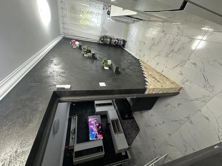 Apartament cu 2 camere semidecomandat în Berceni