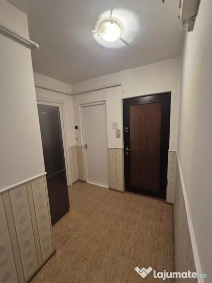 Apartament cu 2 camere decomandat în Griviței