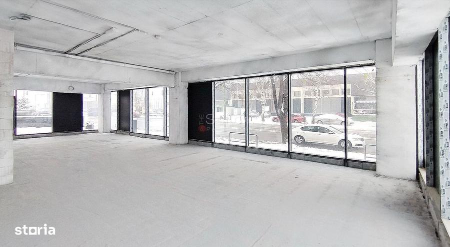 Spațiu comercial, de 125 mp, în Central