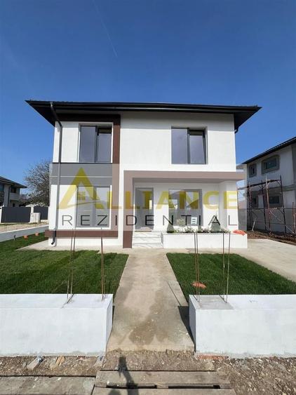 Vila Individuala  - 4 camere - 3 bai-teren -320-600 M de STV - 2