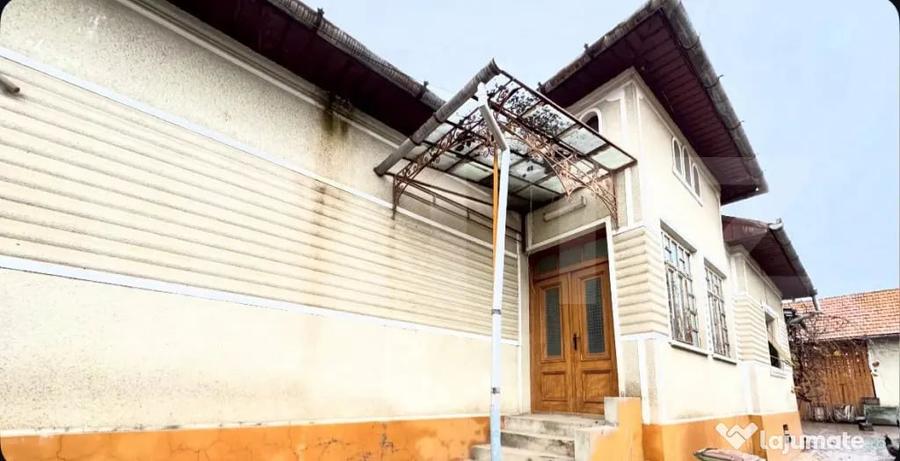 Casă cu 4 camere cu Teren 1252 Mp în Ighiu
