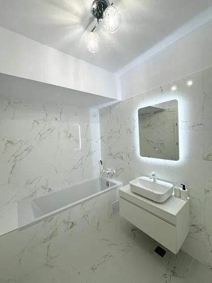 Apartament cu 3 camere decomandat, mobilat în Pipera