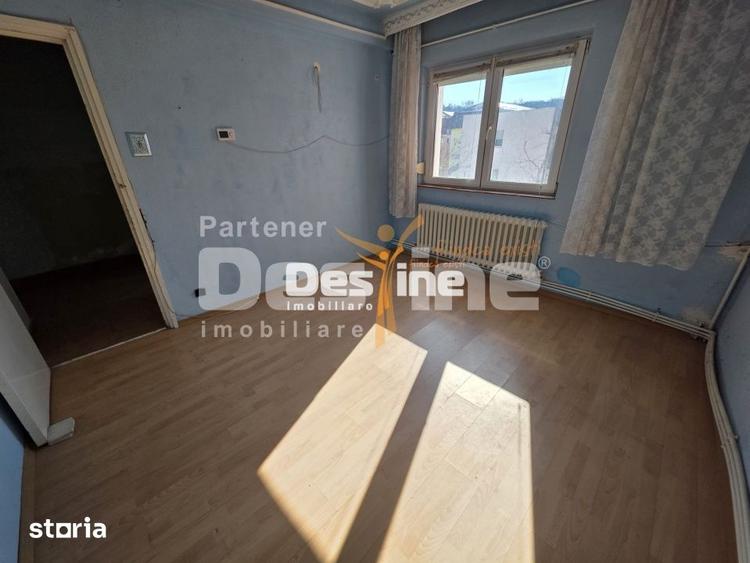 Apartament cu 2 camere decomandat în Mircea cel Bătrân — fotografia 3